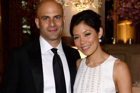 alex wagner husband